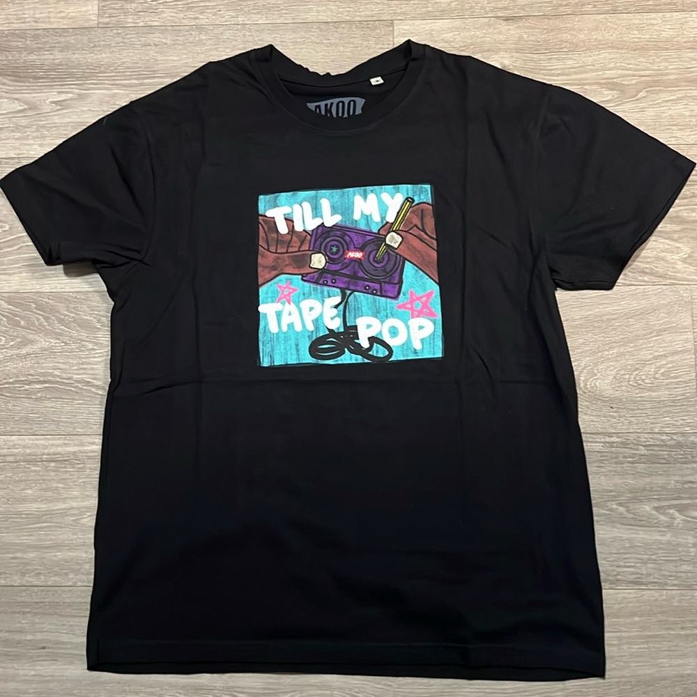 Akoo Tee